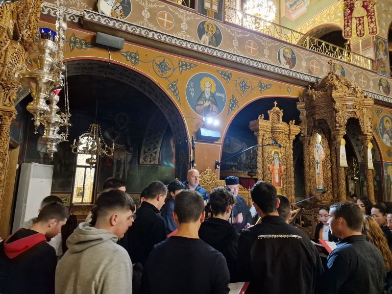 Θεία Λειτουργία για τους εξεταζομένους μαθητές